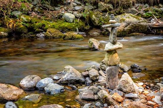 Simplify and harmonize your master bedroom with these essential Feng Shui tips