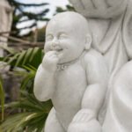 WikiHow guide: The Best Way to Feng Shui Your Bedroom with expert tips & easy steps