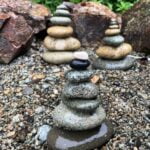 Main door facing bedroom door feng shui - Position main door to avoid direct alignment with bedroom door