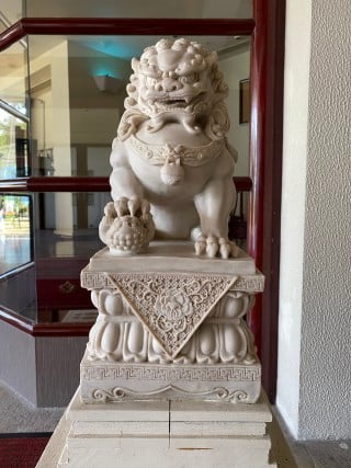 Feng Shui Bedroom Placement in House: Arranging furniture for positive energy flow and restful sleep