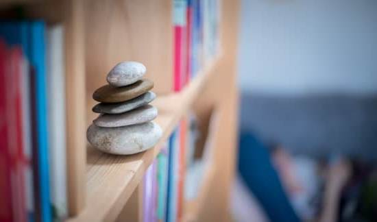 Enhance bedroom energy with feng shui mirrors